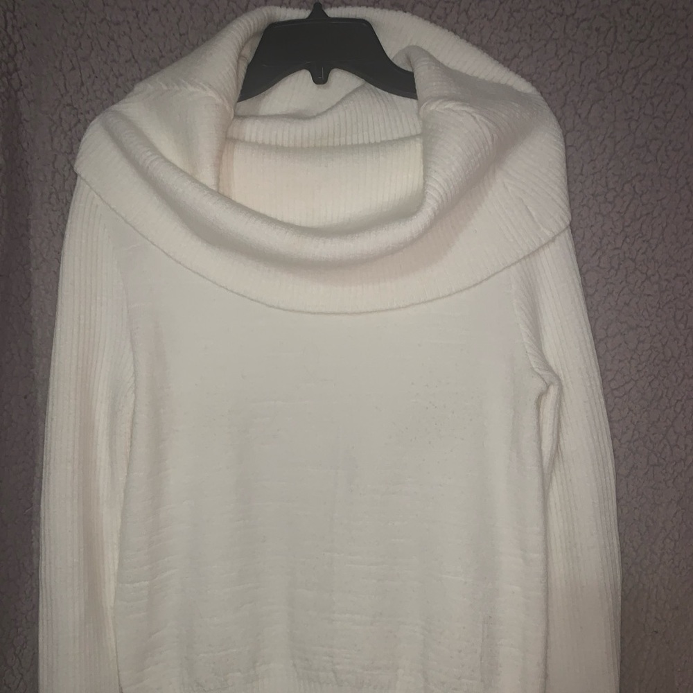 Vintage Helen Harper Ivory Cowl Neck Sweater Size large Turtleneck